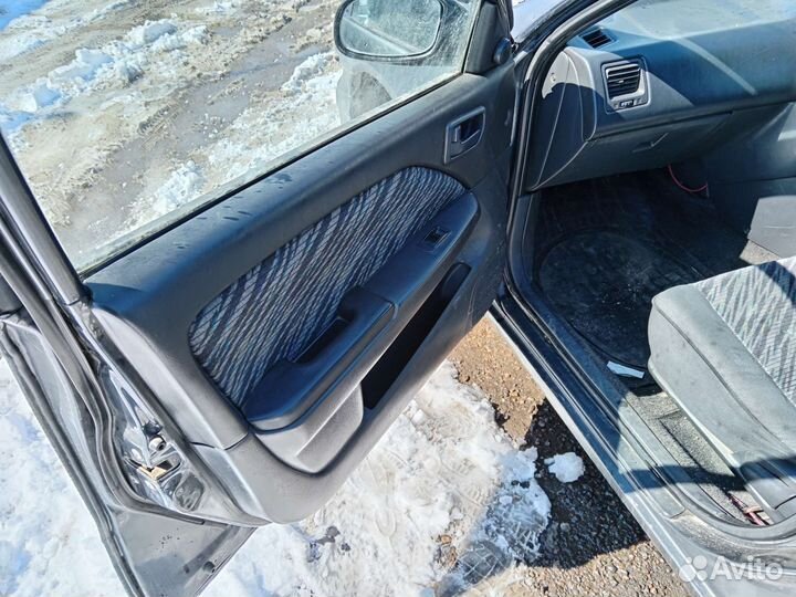 Авто в разбор на запчасти Toyota Caldina