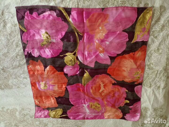 Шелковый платок