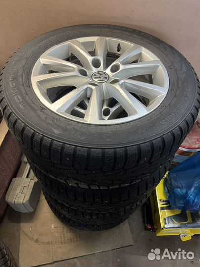 Оригинальные диски R18 Karakum Touareg 2 NF