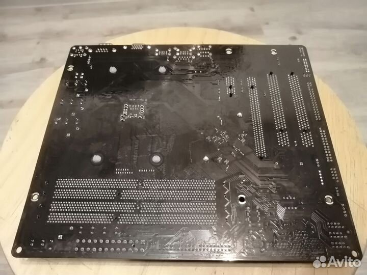 Материнская плата Am3+ N68C-gs4 неисправная