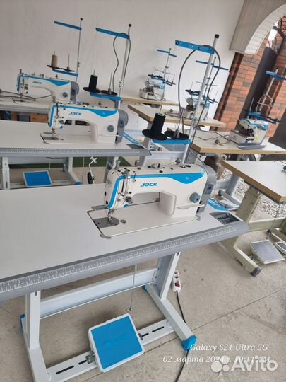 Швейные машинки Jack F4 и оверлок e4s