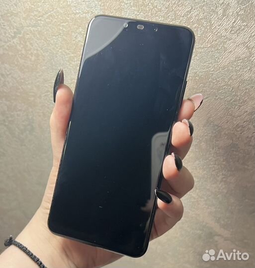 HUAWEI Nova 3, 4/128 ГБ