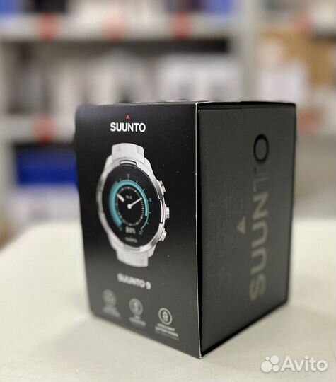 Умные часы Suunto 9 Baro White