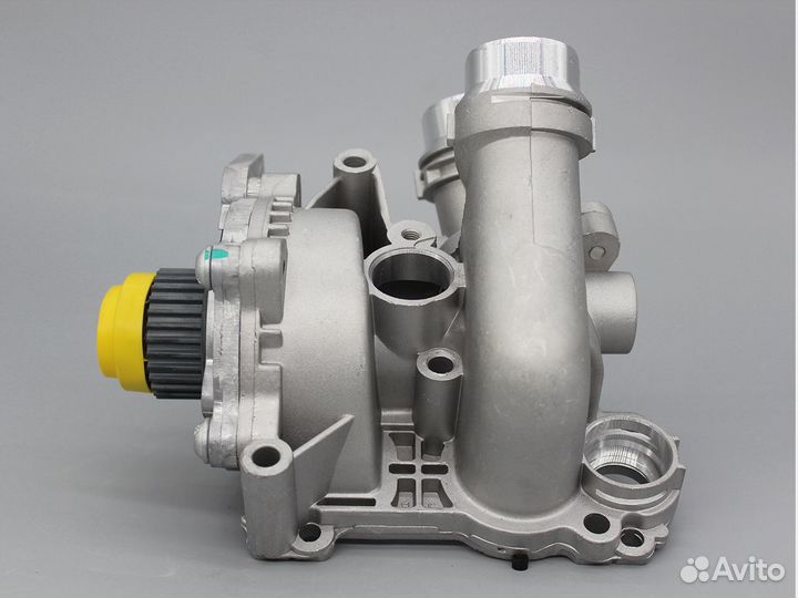 Помпа ож VAG алюминиевая в сборе 06H121010A