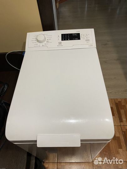 Стиральная машина Electrolux (сломанная)