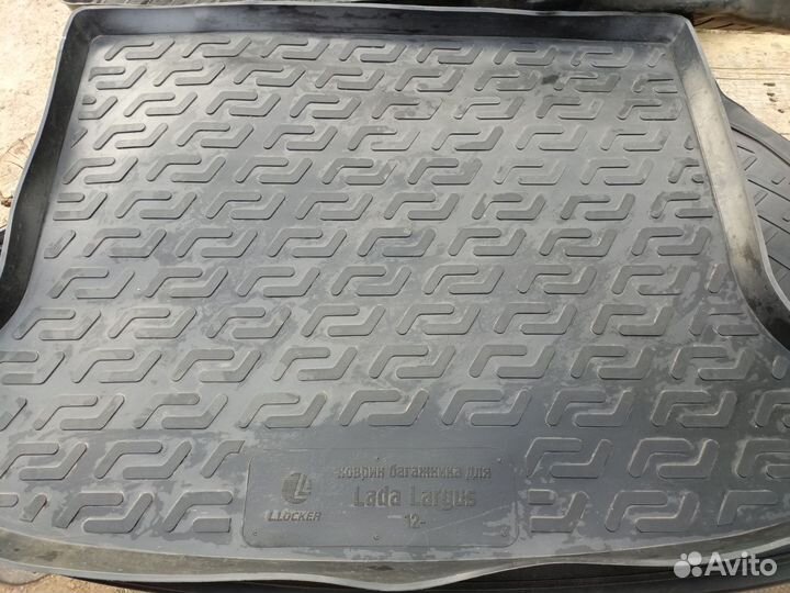 Коврики в салон и в багажник