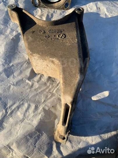 Кронштейн кпп Fiat Albea 350A1000 2011