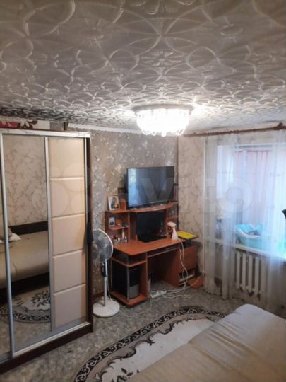 Комната 14 м² в 1-к., 4/5 эт.