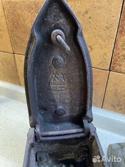 Утюг угольный