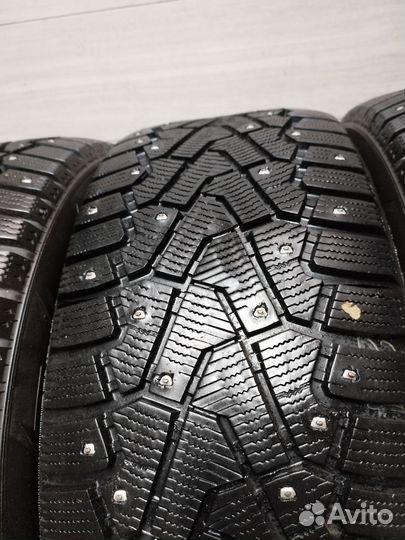 Pirelli P Zero 245/45 R19