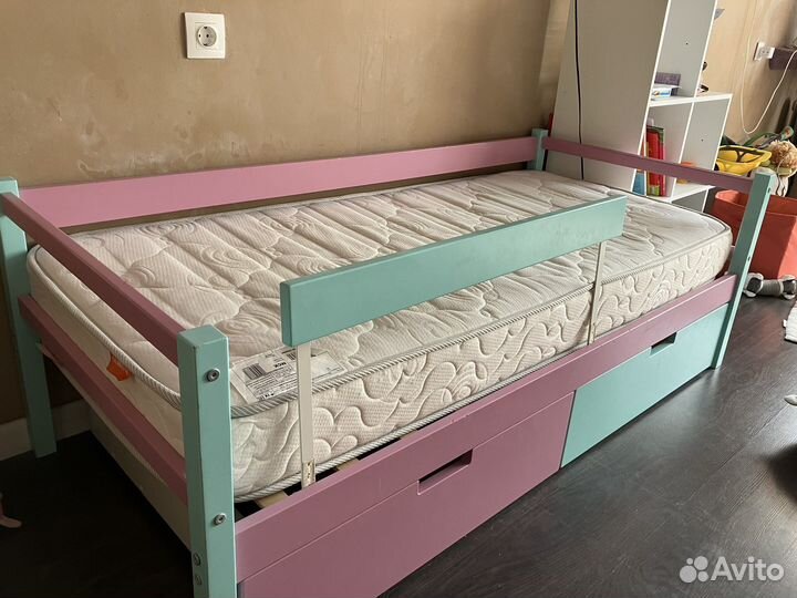 Детская кровать+ матрас