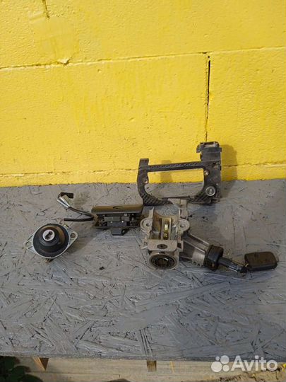 Бмв е39 комплект личинок замков дорестайлинг