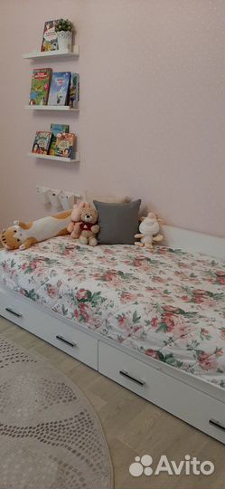 Детская кровать шкаф полочки тумбы 8 предметов