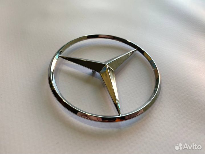 Эмблема багажника Mercedes-Benz W221 S-class