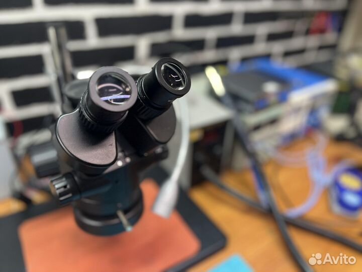 Ремонт iPhone / iPad / MacBook / iMac