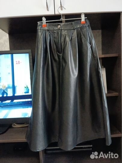 Кожаная юбка