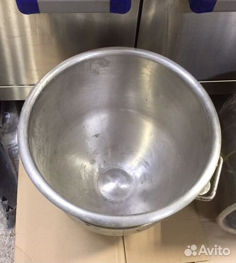 Дежа для миксера/тестомеса бу 30 л