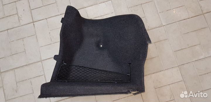 BMW 5 (E60) Обивка багажника правая 2003-2005 год