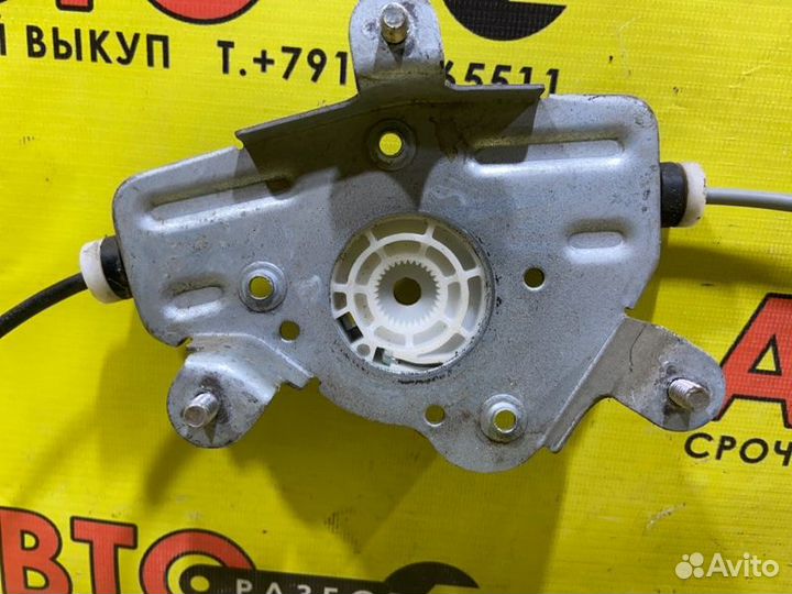 Стеклоподъемник задний левый Hyundai Solaris G4FC