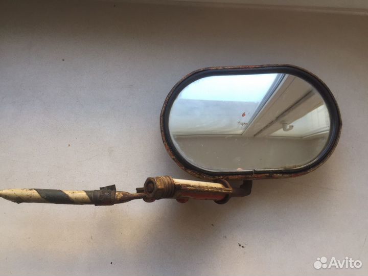 Зеркало на ретро