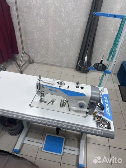 Продается швейная машинка jack Е3 и jack JK-F5