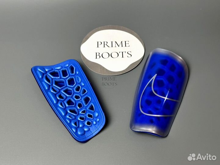 Футбольные щитки a-6495