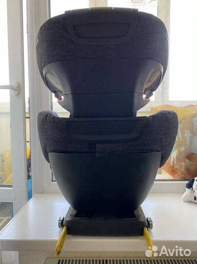 Автокресло maxi-cosi