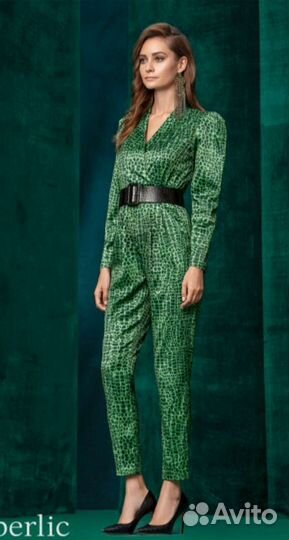 Комбинезон новый 48р