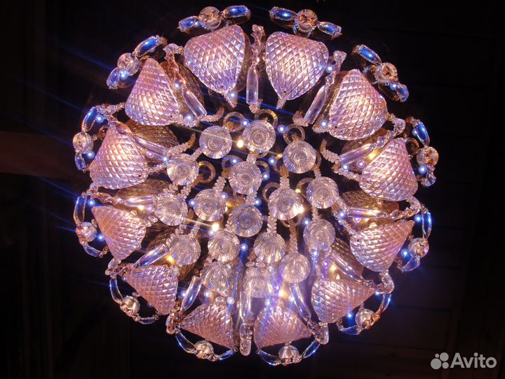 Люстра со светодиодами (пульт управления)