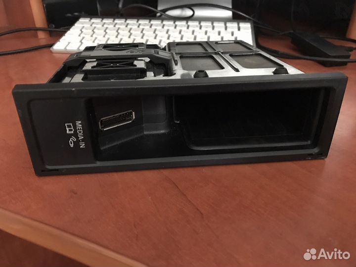 Media in (USB, AUX) Volkswagen оригинал