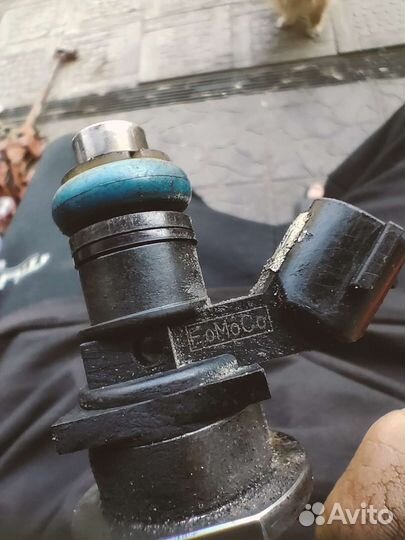 Мазда сх7 форсунка топливная