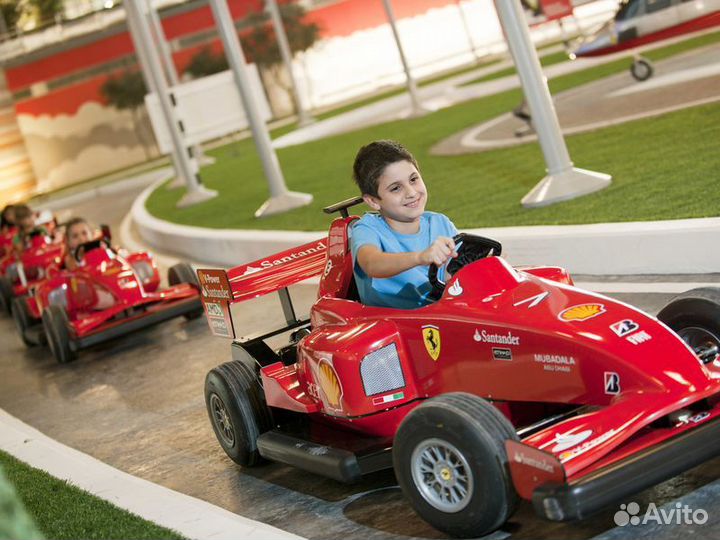 Дубай Топ-Экскурсия Билеты в парк Ferrari World с обедом