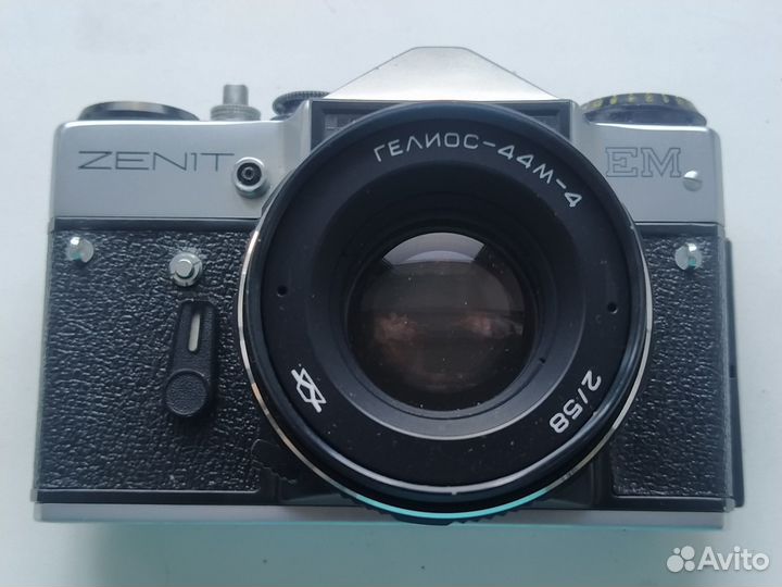 Фотоаппарат Zenit EM