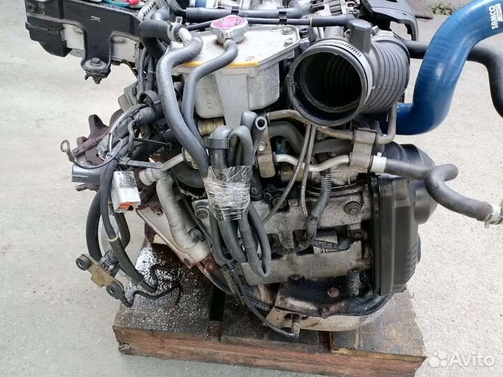 Двигатель Subaru forester SG5 ej205