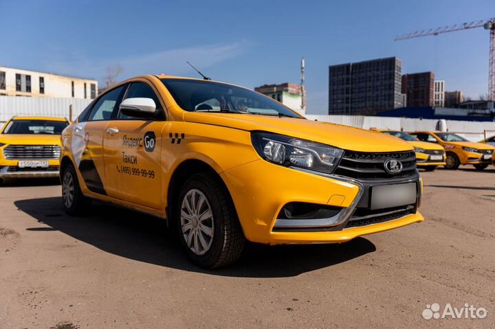 Аренда LADA Vesta под такси с онлайн-бронированием