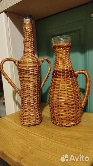 Кувшины стекло в лозе 2 шт