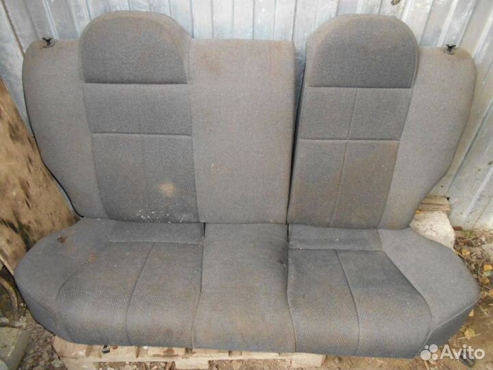 Сиденье заднее Hyundai Accent I 1994-2000