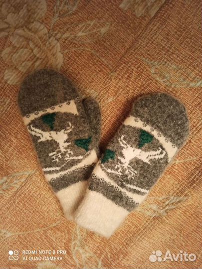 Варежки женские шерсть