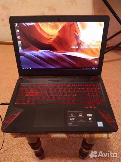 Asus 15.6 i5-8300H 4яд8пот GTX1060/3 8Гб SSD+HDD