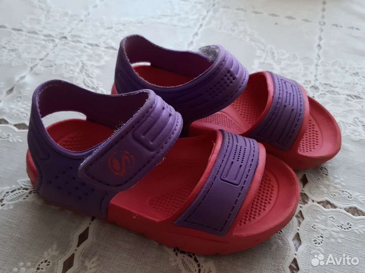 Шлепанцы для девочки