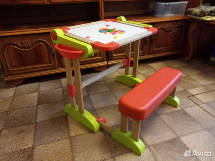 Детский стол парта