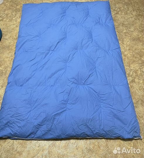 Одеяло пуховое