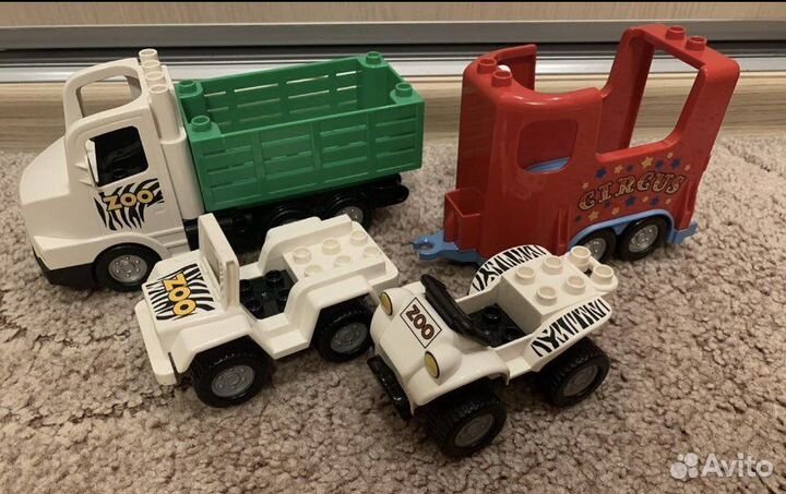 Набор лего дупло автовоз