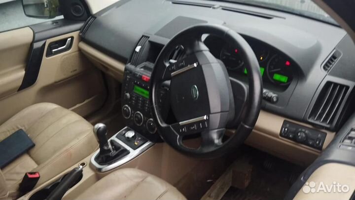 В разборе Land Rover Freelander 2 2.2d 2011 года