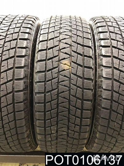 Bridgestone Blizzak DM-V1 225/65 R17 99P