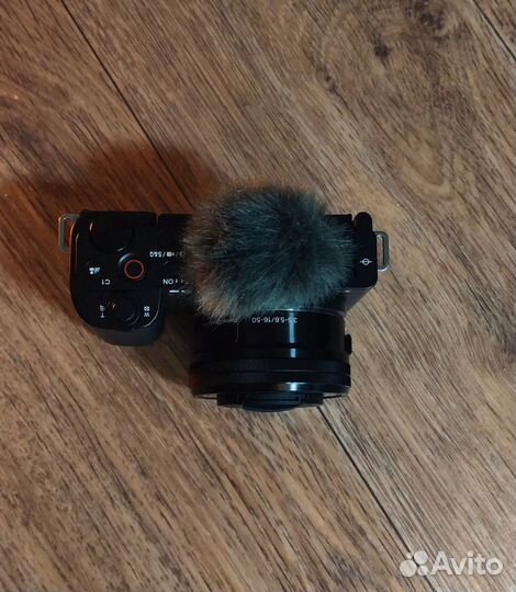 Новая камера Sony ZV-E10 Kit 16-50mm