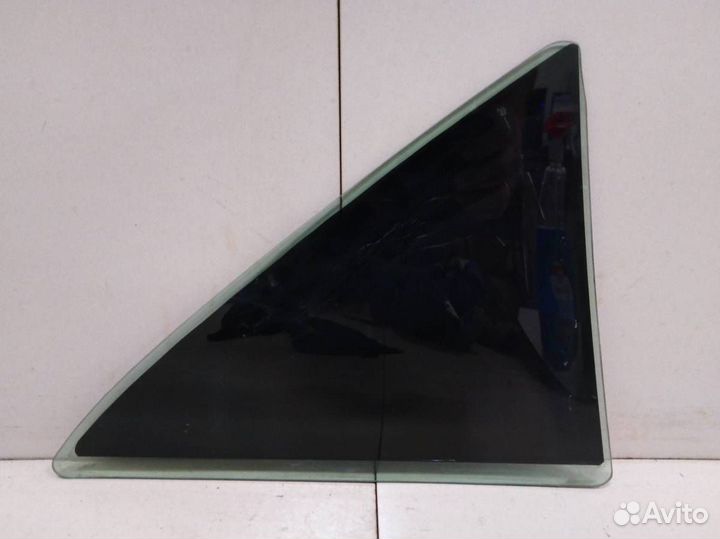 Стекло двери задней левой форточка Toyota Camry V4