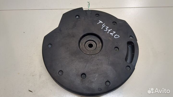 Сабвуфер Renault Kadjar, 2016