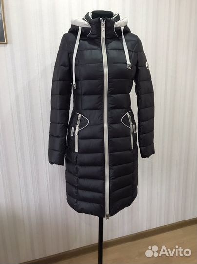 Пуховик женский, новый. Размер 42