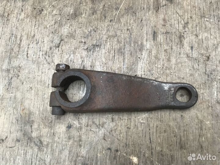 Сошка тормозного механизма передняя левая Volvo F